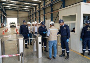 خدمات الأمن للمواقع الصناعية من إيجي بلانكو للحراسات لحماية المنشآت والتحكم في المحيط وتغطية كاملة للمناطق الصناعية